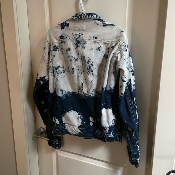 Forever 21 Denim Jacket Bleached Spots Splattered NWOTs 80’s - Picture 6 of 6